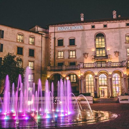 Hotel SunSquare Montecasino Sandton Esterno foto