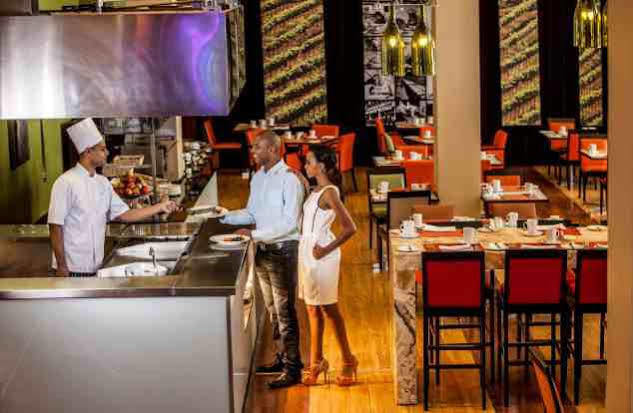 Hotel SunSquare Montecasino Sandton Esterno foto